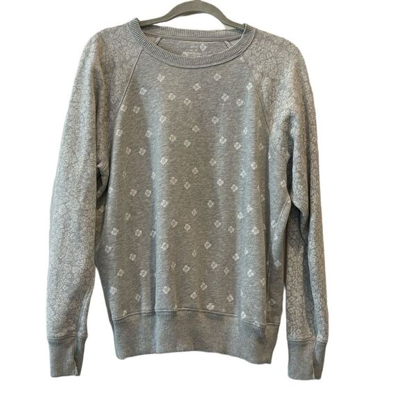 Aerie Gray Crewneck W/White Flower Print Pullover Sweatshirt XS - Picture 1 of 10